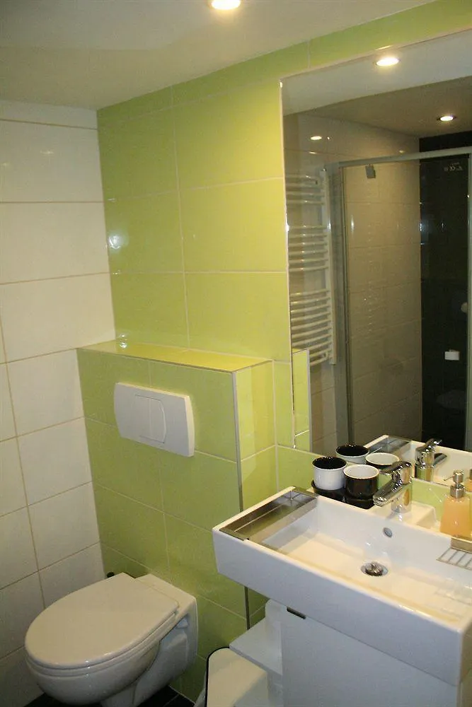 Kadar apartamentos Budapest Hungría