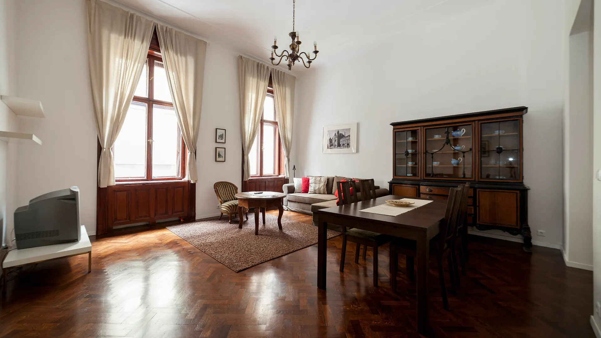 Kadar apartamentos Budapest Hungría